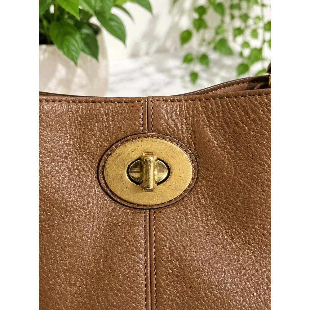 C199 Coach Park tote